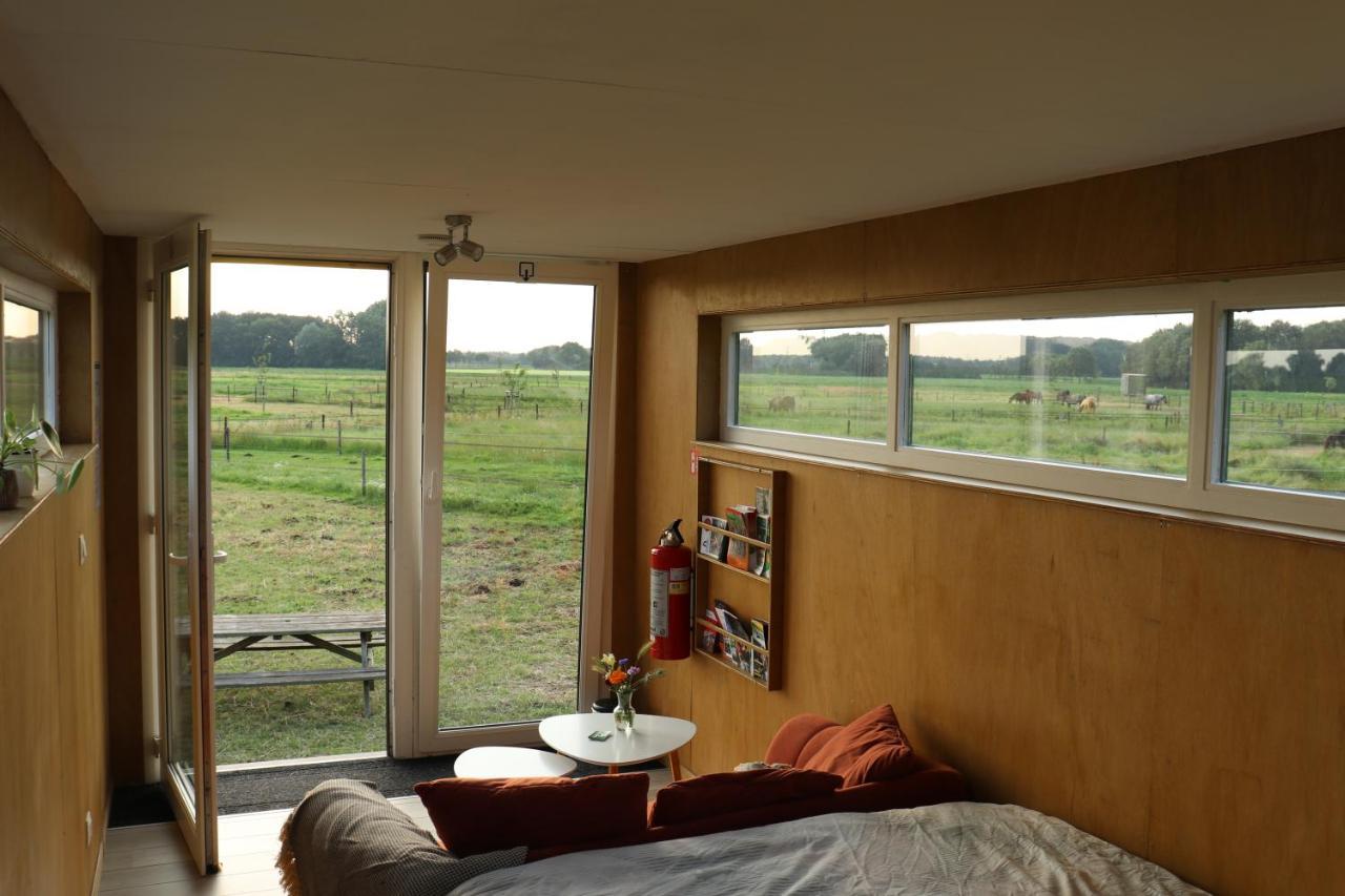 Slapen Tussen De Paarden Hotel Essen Екстериор снимка